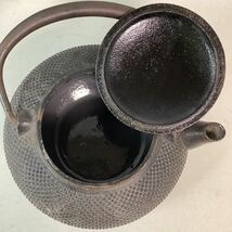 y2551 南部鉄器 10点 まとめ売り 鉄瓶 急須 灰皿 茶托 茶道具 煎茶道具 南部鉄瓶 鉄器 茶器 工芸品 民芸品 伝統工芸 中古_画像5