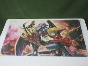 『遊戯王』　プレイマット　遊戯王の日　十代＆ユベル　未開封　②-2