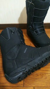 BURTON ruler ASIAN FIT バートン ブーツ スノボー スノーボード 25.5 ( wide AF、MOTO より高級 )