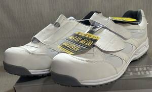  safety sneakers safety shoes 30cm 4EEEE.. rubber white series color steel made . core oil resistant bottom enduring slipping enduring .. pulling out . bending .** unused goods 