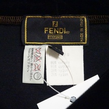 #wnc フェンディ FENDI カットソー 48 黒 Vネック 刺繍 ステッチ ロゴ イタリア製 メンズ [816839]_画像6