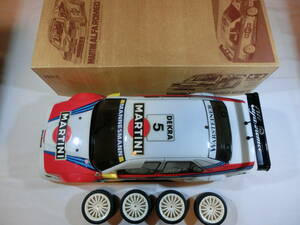 【送料無料】タミヤ 1/10 電動RC マルティニ アルファロメオ 155 V6 TI スペアボディセット完成品 DTM ITC Alfa Romeo MARTINI