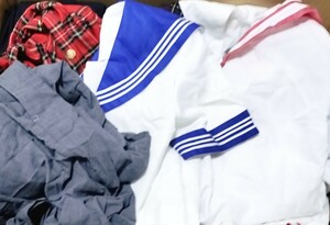 大量 なんちゃって制服 コスプレ制服 学生服 ベスト ブレザー スカート JC JK 30着セット 段ボール