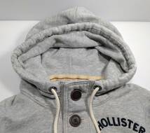 USED HOLLISTER HOODIE Ssize ホリスター パーカー プルパーカー 肉厚 刺繍 アバクロ_画像3