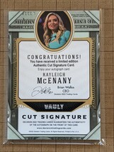 ケイリー・マケナニー【2022 LEAF Decision Vault box】KAYLEIGH McENANY CUT SIGNATURE Autograph 直筆サインカード_画像2