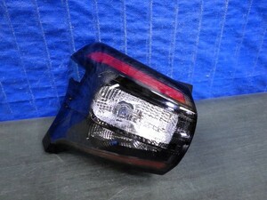 S1584　シエンタ　NSP170G　前期　左テール　52-284　NHP170G　NCP175G　美品