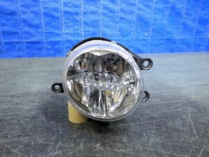 K381　クラウン　210　前期　右フォグ　LED　30-413　ロイヤル アスリート ハイブリッド　GRS210 GRS211 GRS214 AWS210　レンズ美品