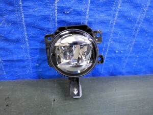 K384　キャスト　LA250S　LA260S　右フォグ　LED　114-11092　美品