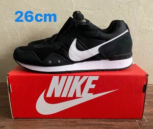 ナイキ ベンチャーランナー 26 cm 黒NIKE VENTURE RUNNER US8 BLACKスニーカー【新品未使用】