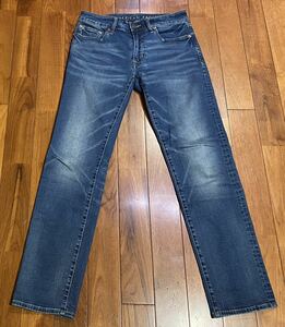 ■AMERICAN EAGLE OUTFITTERS■アメリカンイーグルのストレッチデニム(ジーンズ)■SLIM STRAIGHT・W29