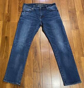 ■AMERICAN EAGLE OUTFITTERS■アメリカンイーグルのストレッチデニム(ジーンズ)■SLIM STRAIGHT・W32