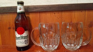送料込み　ピルスナー　ウルケル　ビアジョッキ　2個セット　チェコ　ビール　ジョッキ　グラス　未使用