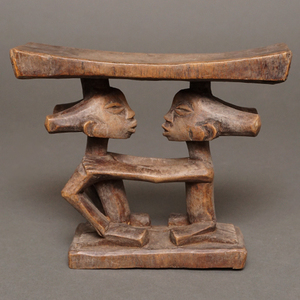 アフリカ　コンゴ　ルバ族　ヘッドレスト　枕　No,2　アフリカンアート　民具　木彫り　彫刻　アフリカンアート　アフリカ雑貨