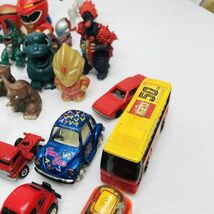 【玩具まとめ】大量 ミニカー ソフビ 怪獣 特撮 ウルトラマン スーパー戦隊 ガンダム トミカ ブリキ チョロQ 食玩 昭和レトロ アンティーク_画像7