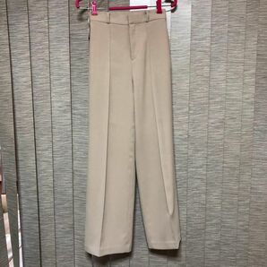 UNIQLO ハイウエストドレープワイドストレートパンツオンライン限定 XS