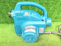 ②中古品 makita マキタ 小型集じん機 450 本体のみ_画像3