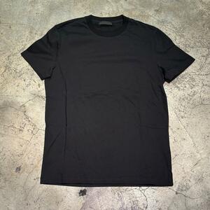 PRADA　プラダ　2023 半袖Tシャツ 新古品　SIZE S.DNA829【表参道t】