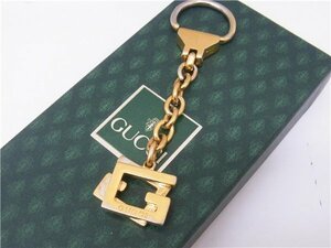 ◎ GUCCI ◎　グッチ　GGロゴ　ダブルG　キーホルダー　キーリング　ゴールドカラー　◎USED