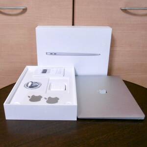 ■2020年■MacBook Air 13.3（第10世代 i3/8GB/256GB）綺麗！■