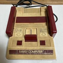 当時物 任天堂 ファミリーコンピュータ 本体 HVC-001/コントローラ/ソフト ファミコン ゲーム機 Nintendo まとめ/マリオ 火の鳥 他 15本_画像2