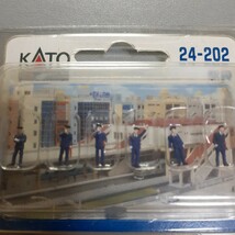 KATO Nゲージ用人形 駅員 24-202_画像3