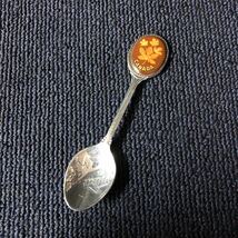 【中古品】世界各国 記念スプーン 3点セットCANADA・カナダ ・HOLLAND・オランダ 長期保管品　スプーン SILVER 銀製 カトラリー Ｄ30_画像2