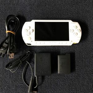 【中古品】PSP本体（PSP-1000/ホワイト） PSP 通電、初期化設定済　SONY プレイステーション 