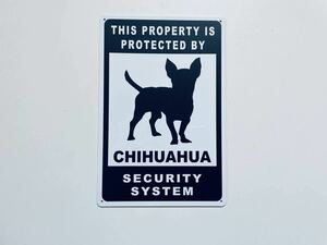 ブリキ看板 20×30㎝ 犬 イヌ 警告 犬が警戒中 チワワ CHIHUAHUA SECURITY アメリカンガレージ インテリア 新品 PO-524