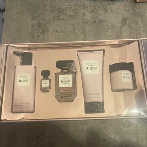 Victoria’s Secret Tease Eau de Parfum ギフトbox