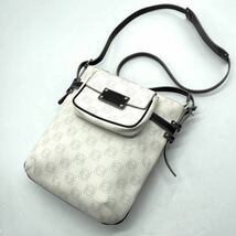 1円〜美品【高級 希少モデル】LOEWE ロエベ メンズ ボディバッグ ショルダー アナグラム リピート レザー 本革 PVC ビジネス 斜め掛け 白_画像2