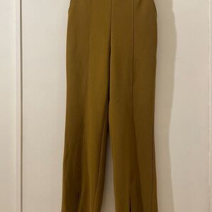 カラーパンツ スリット入りパンツ ストレートパンツ フレアパンツ マスタード からし色 イエロー系 ボトムス