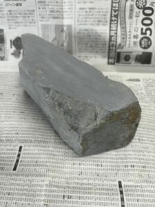 青砥 天然砥石 約2kg中砥石 包丁 刃物 研ぎ 大工道具 鉋 鑿　japanese natural stone red aoto 中古　刃物研ぎ 