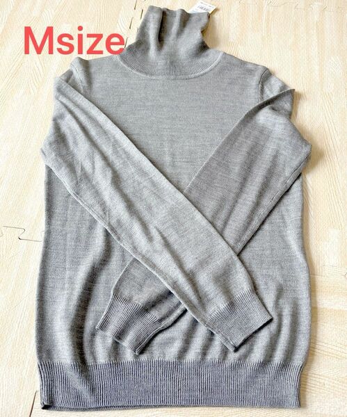 ユニクロ マシンウォッシャブル タートルネックセーター(長袖)Mサイズ タグ付き未使用品