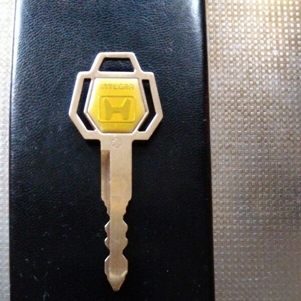 ホンダパーツビンテージカスタムメードキー　昭和末期　昭和63年式　ホンダインテグラGSi に乗っていた時のカスタムメードの鍵です