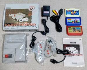 ニューファミコン 本体 一式 箱付き 取扱説明書 HVC-101 任天堂 AVファミコン 動作確認み Nintendo famicom console 希少 稀少 レア