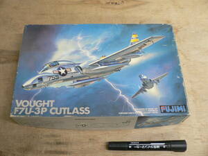 BBP638 未組立 プラモデル FUJIMI フジミ 1/72 VOUGHT F7U-3P CUTLASS カットラス