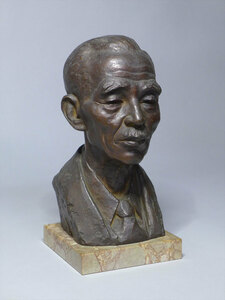 彫刻家　伊藤五百亀　ブロンズ『魂の教育　頭部像』　銅器　大理石台