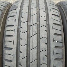 215/45R17 ブリヂストン エコピア NH100 4本中古 2017年製 2本サイド面擦り傷あり_画像4