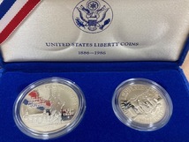 3482* UNITED STATES LIBERTY COINS 1886-1986 アメリカ リバティ 自由の女神 銀貨 記念コイン 箱 ケース 保証書付 未使用品_画像2