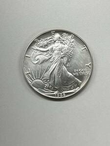 美品 LIBERTY アメリカンイーグル アメリカ合衆国 1oz 1ドル 銀貨 FINE SILVER 銀 SV1986 レア品
