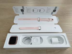 Apple Watch Series 4（GPSモデル） 40mm ゴールドアルミニウムケースとピンクサンドスポーツバンド MU682J/A 中古