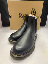 【訳あり新品】Dr.Martens Chelsea Boot 22227001 2976 Ys BLACK UK8.0 27.0cm ドクターマーチン チェルシーブーツ サイドゴア ブラック _画像1