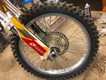 スズキRM-Z250 モトクロッサー早いです♪ DR-Zに流用も？ 関連キー( KX-F250 RMZ KXF)_画像5