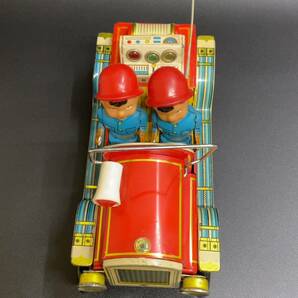 【動作品】当時物 ブリキ 玩具 消防車 頭部はソフビ クラシックカー 赤 昭和 レトロ 電池駆動 難あり ミニカーの画像6