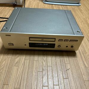 デノンCDプレーヤーDCD-1650al 中古　