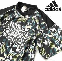 ▼S041新品【メンズM】総柄 ゴルフに最適 重ね着 アディダス (adidas) グラフィック RESPORT SS TOPS 半袖機能Tシャツ V首 モックネック_画像1