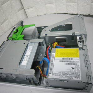 492★FUJITSU ESPRIMO D588/VX Core i5-8500 HDD/無 メモリ/4GB BIOS確認の画像3