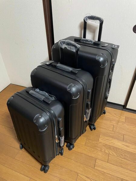 新製品スーツケース SML 3点セット