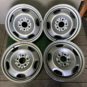 鉄スチールホイール 16インチ 16×6J OFF;+45 PCD:114.3-5H ハブ径;約66mm 傷あり、錆びあり 4本 セレナ装着可