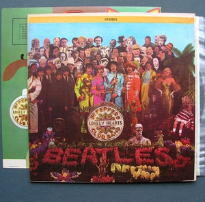 雅雑§(20)LP[Beatles/Sgt.Pepper’sLHCB]ジャンク廉価盤/米国Stereo/Rainbow/B-4右Chプレスミス/ジジプッ少々/切抜付/SMAS 1 2653 X8#1 ◯